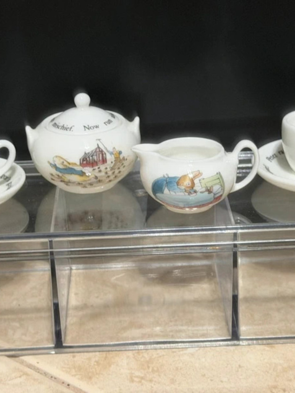 Vintage Beatrix Potter Peter Rabbit Miniature Porcelain Tea Set Cups Saucers Sug